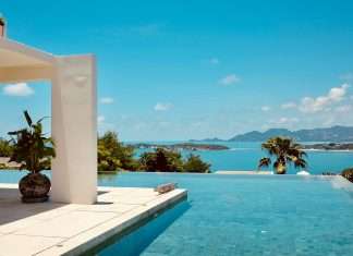 What Are Some Pool Safety Tips to Follow to Avoid Accidents While at the Pool? Avoid pool Accidents