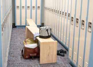 Creating a Post-Shift Cleaning Routine for Healthcare Professionals That’s Quick and Safe Cleaning Routine for Healthcare Professionals