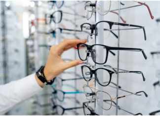 Choose the Best Eyeglasses for Men According to the Skin tone Choose Eyeglasses Men Skin