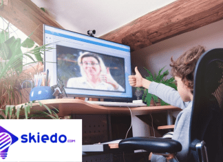 Online Education versus Offline Education Offline Education