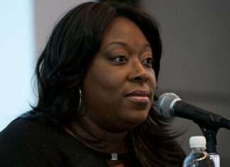 Loni Love Net Worth Loni Love Net Worth