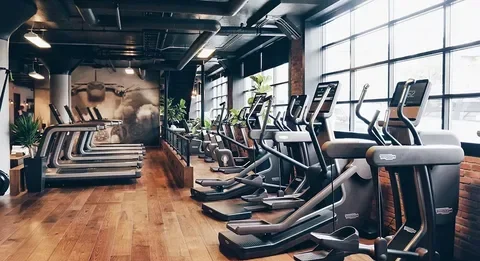 How Seamless Internet and Premium Streaming Subscriptions Are Changing Lifestyles