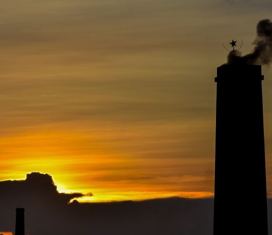 The Surprising Link Between ISO 14001 and National Emissions